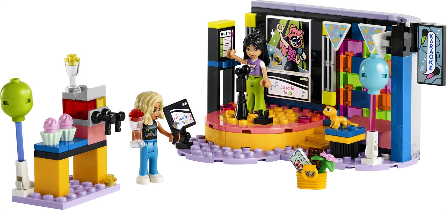 LEGO Friends Karaoke Party 42610 - Set di Giochi Musicali con Palco Girevole, Microfoni, 2 Mini-Doll e Geco per Bambini da 6 Anni in Su