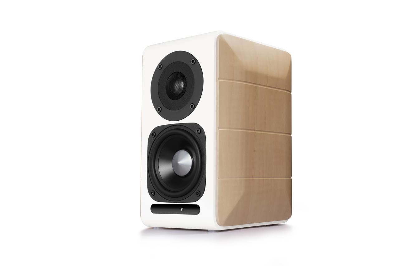 Edifier S880DB Altoparlante 2-vie Bianco/Legno Bluetooth 88 W con Cavo e Senza Cavo
