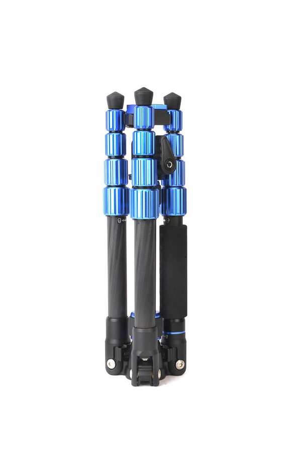 Benro FSL09CN00 Treppiede da Viaggio in Carbonio - Leggero, Compatto, Capacità 4 kg, Design Arca-Swiss