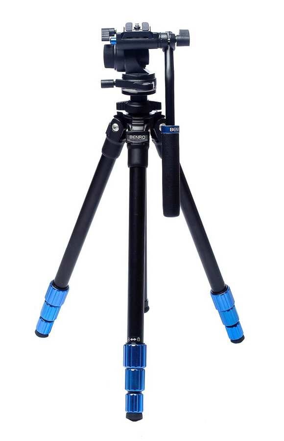 Benro Slim TSL08AS2CSH Treppiede Video con Testa S2C - Altezza Max 147cm, Carico Max 2,5kg, Peso 1,5kg, Borsa Inclusa
