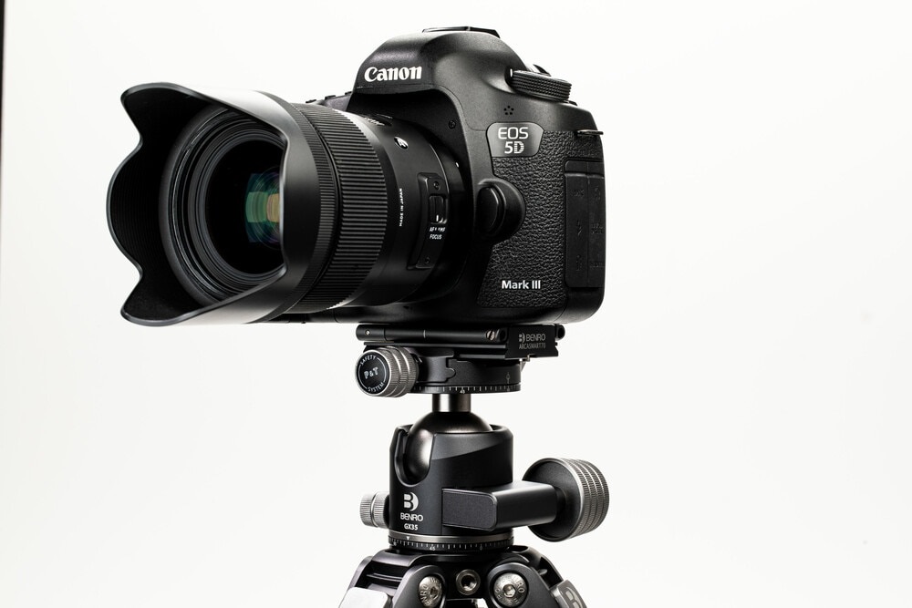 Benro ArcaSmart 70 - Piastra all-in-one per fotocamera professionale e smartphone