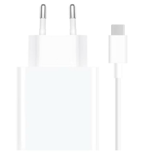 Xiaomi 33W Charging Combo (Type-A) - Caricabatterie con Cavo USB-C Incluso, Controllo Intelligente della Temperatura e Materiali Resistenti al Fuoco