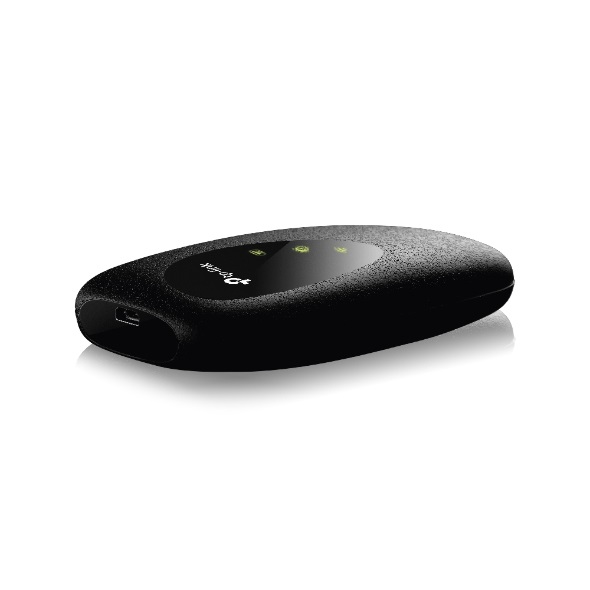 TP-Link M7200 Router di rete cellulare Portatile 4G LTE Cat4, Velocità di Download 150Mbps, Wi-Fi 300Mbps, Nero, Batteria Ricaricabile