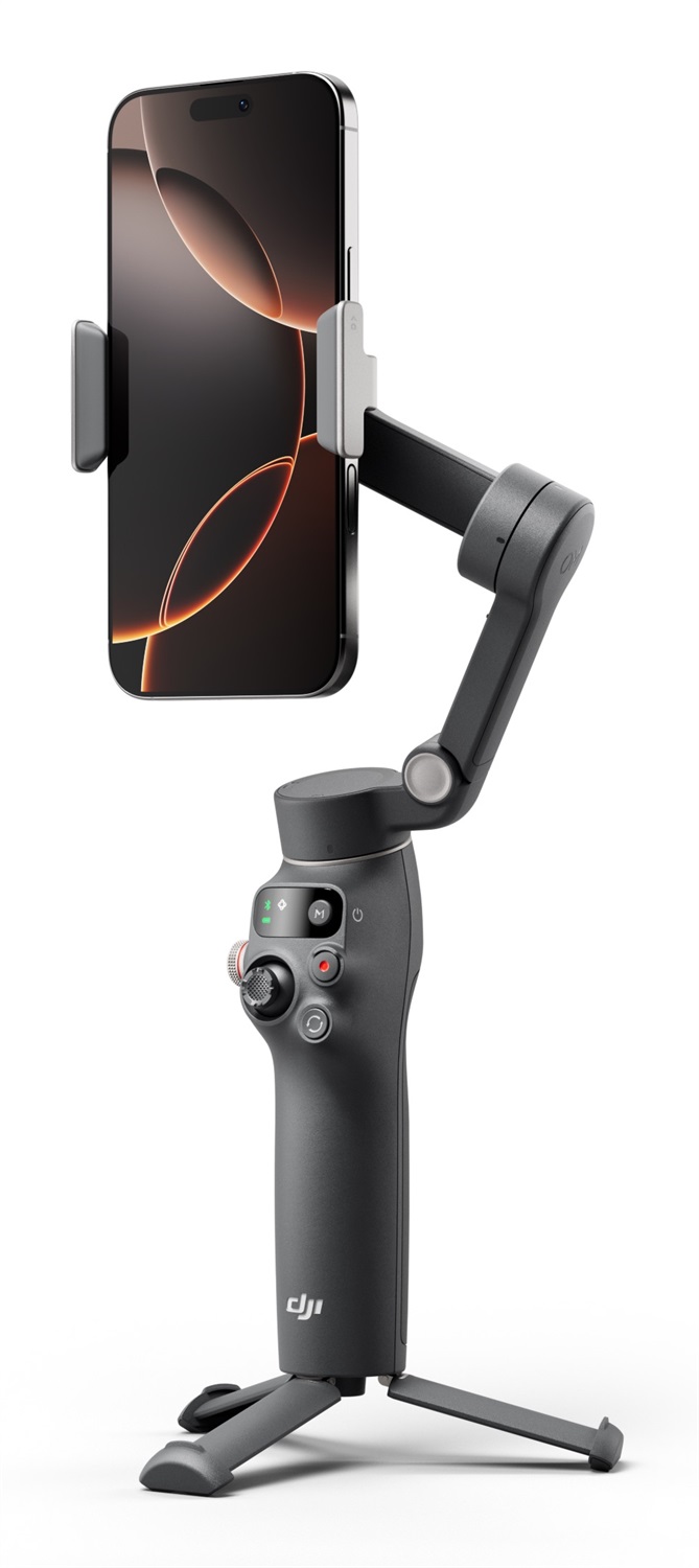 DJI Osmo Mobile 8 Combo Standard - Stabilizzatore per smartphone con rotazione panoramica a 360°, manico telescopico, treppiede integrato e batteria da 10 ore