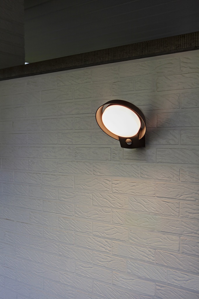 Lutec Polo - Lampada a Parete LED con Sensore di Movimento, Grigio Scuro, IP54