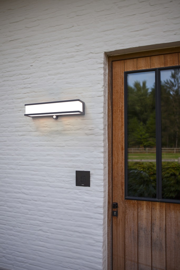 LUTEC DOBLO Applique Solare LED Rettangolare in Alluminio con Rilevatore di Movimento e Pannello Monocristallino