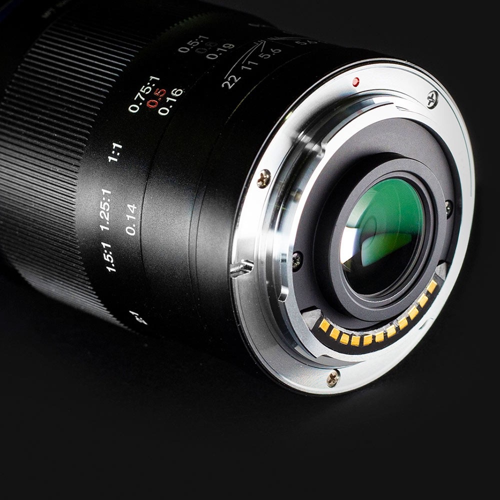 Laowa 50mm f/2.8 2X Ultra-Macro APO - Obiettivo Macro per Fotocamere MFT con Ingrandimento 2:1
