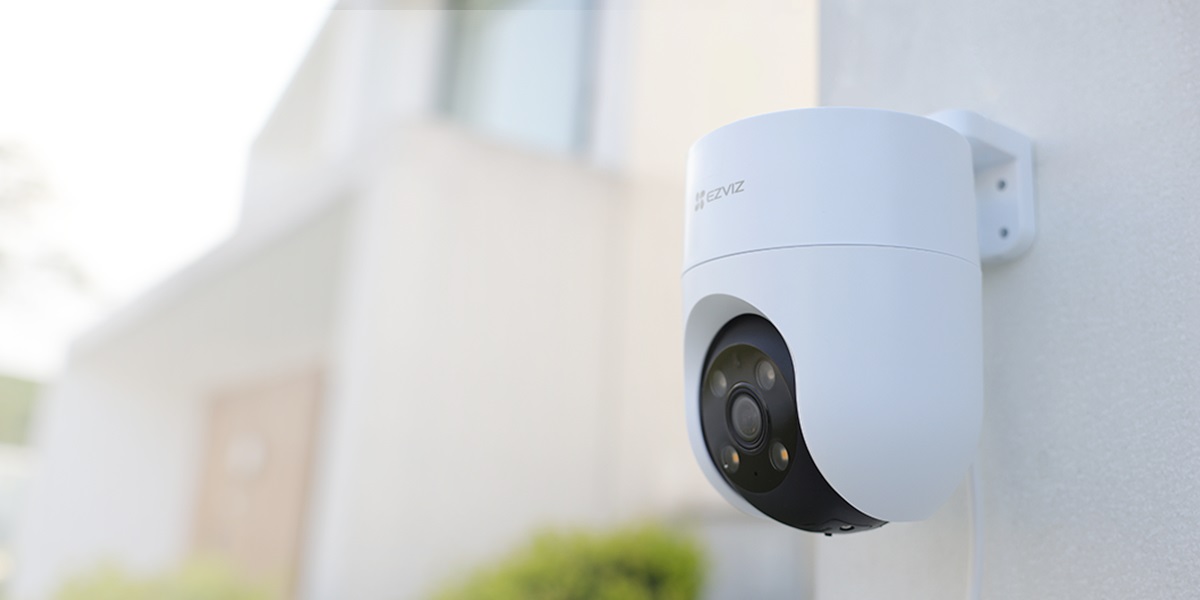 EZVIZ H8c 2K Telecamera di Sicurezza IP Esterno Motorizzata con Visione Notturna, Auto Tracking e Audio Bidirezionale
