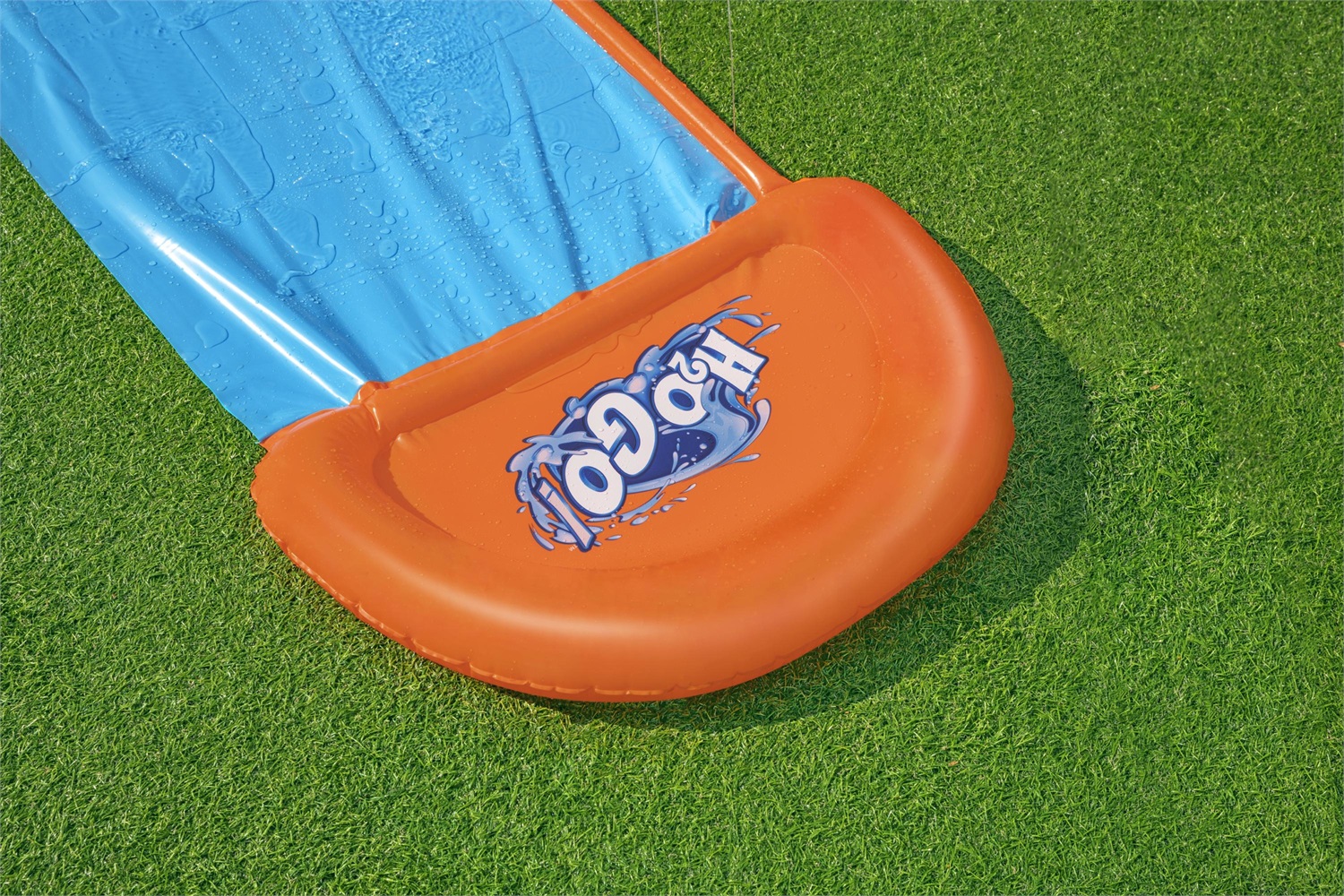 Bestway H2OGO! Tsunami Splash Ramp - Acquascivolo da Giardino 4,88 m con Spruzzatori SplashBoost, per Bambini dai 3 Anni