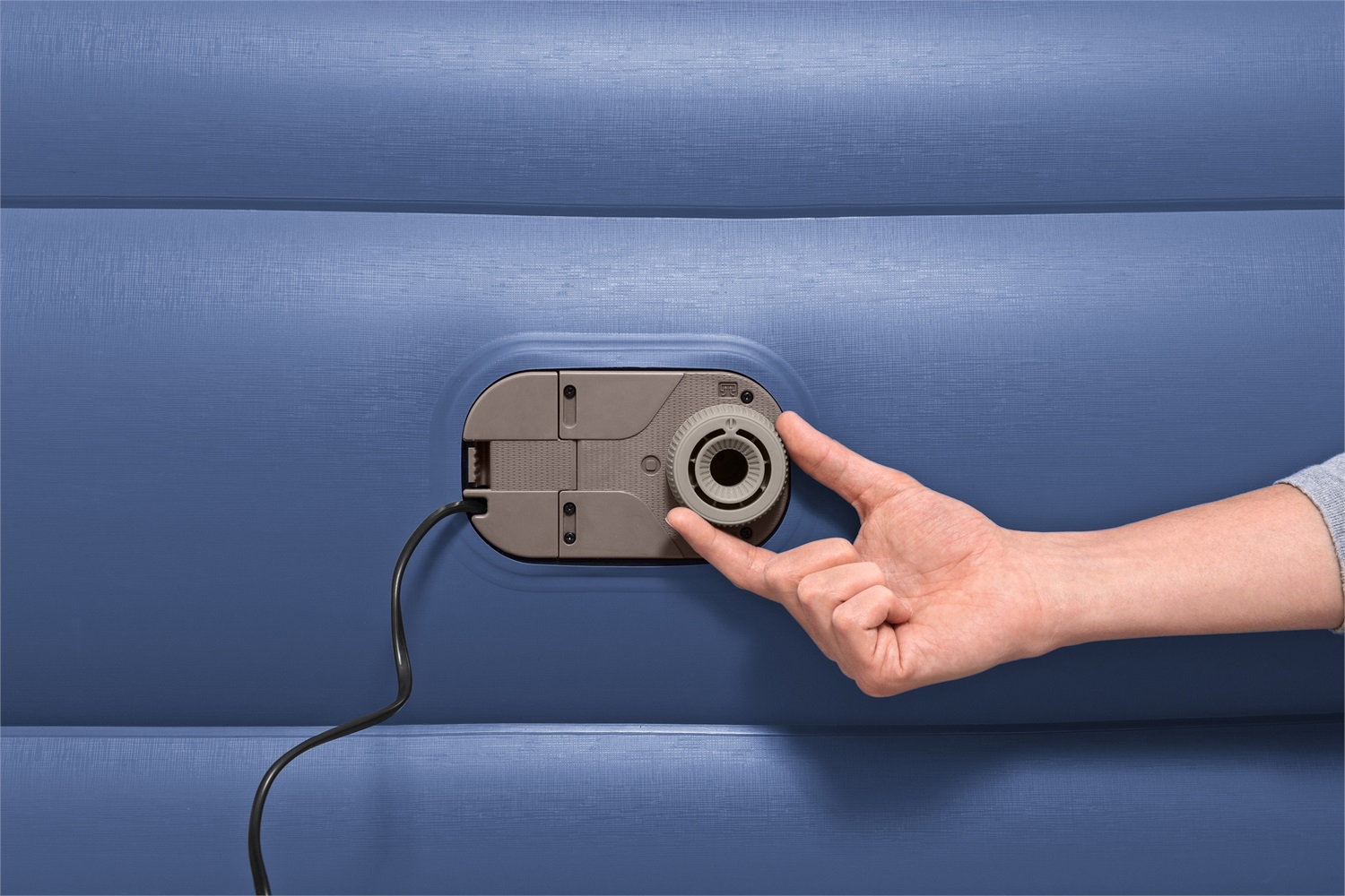 Bestway Materasso Gonfiabile Matrimoniale Tritech con Pompa Integrata - 203x193x56 cm, Capacità 300 kg, Antimicrobico