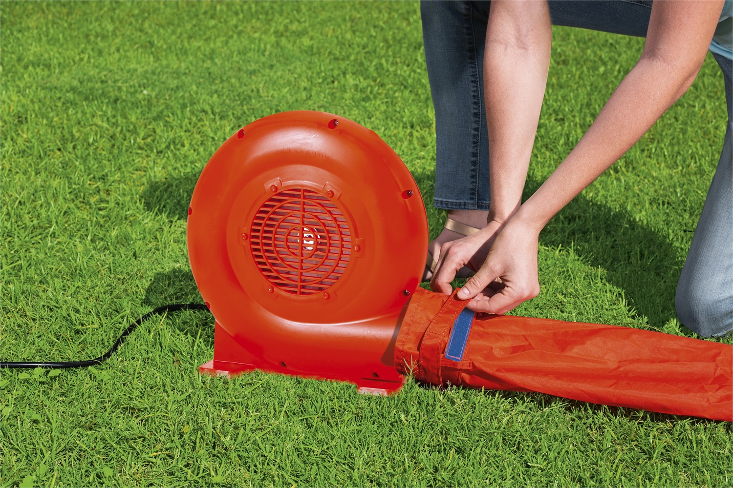 Bestway 93549 Castello Gonfiabile Bouncetacular per Bambini 3-8 Anni - Dimensioni 2.00 m x 1.70 m x 1.52 m, Capacità 113 kg, Pompa Integrata