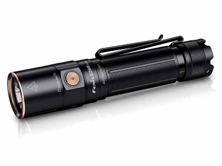 FENIX E28R V2.0 Torcia LED Ricaricabile 1700 Lumen, 273 metri, IP68, 5 Modalità, Tappo Magnetico e Clip Bidirezionale