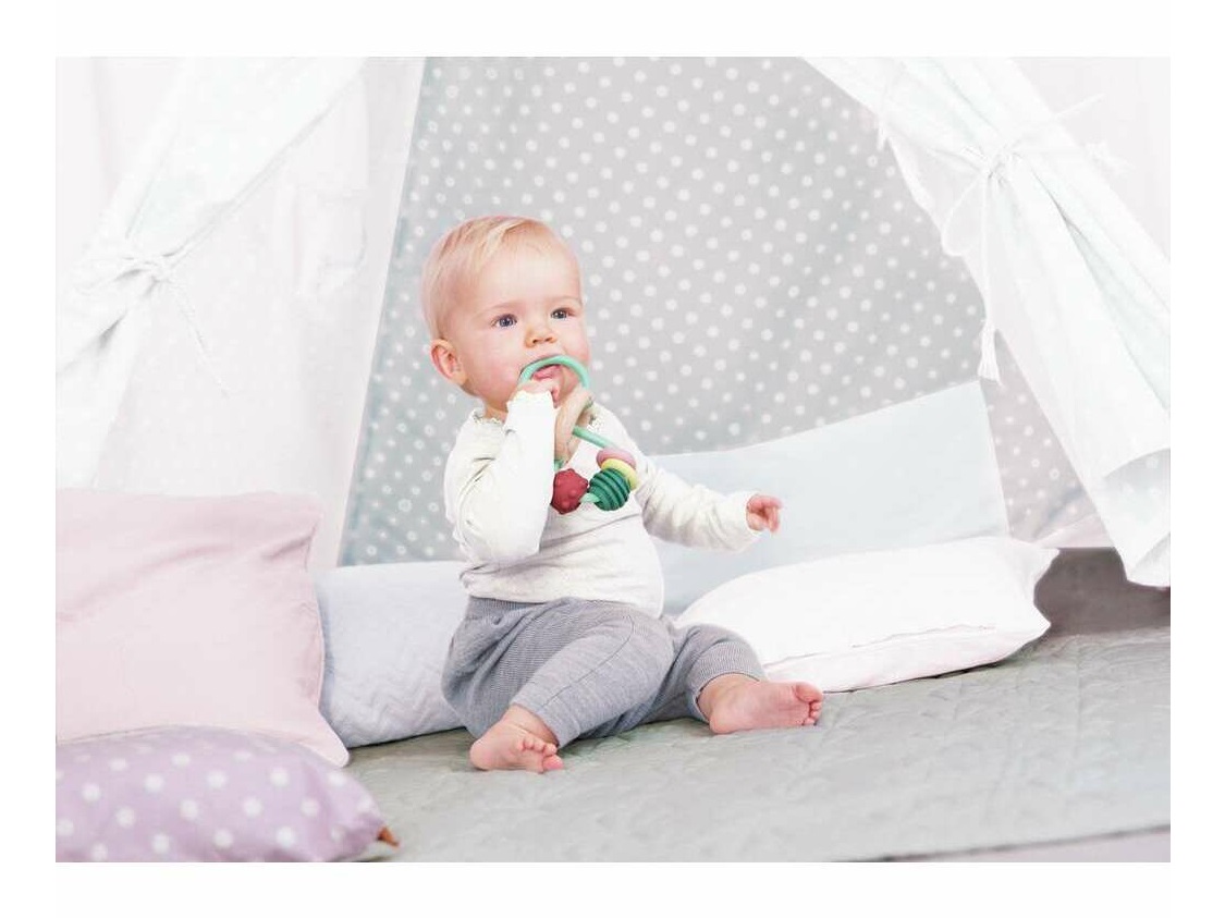 Hape Giocattolo da Presa Gregor - Simbolo dell'Infinito in Silicone e Legno con Texture Diverse per Sviluppo Sensoriale