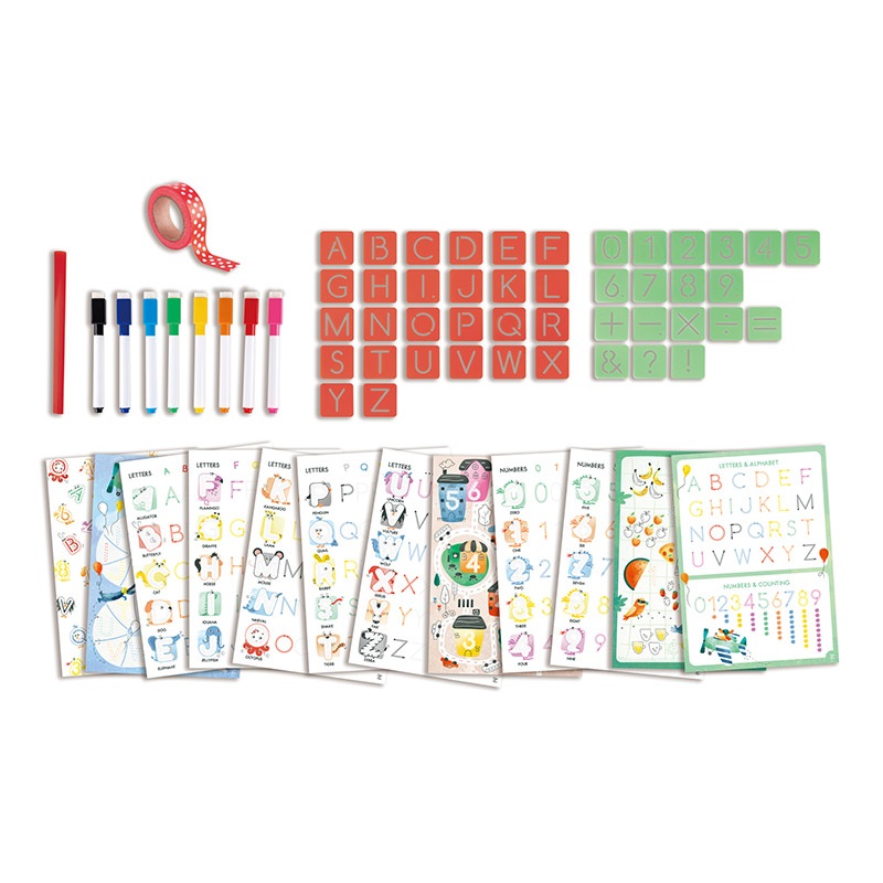 Hape Set Creativo con Stampini Lettere e Numeri - Include Stencil, Pennarelli e Album per Bambini dai 4 Anni