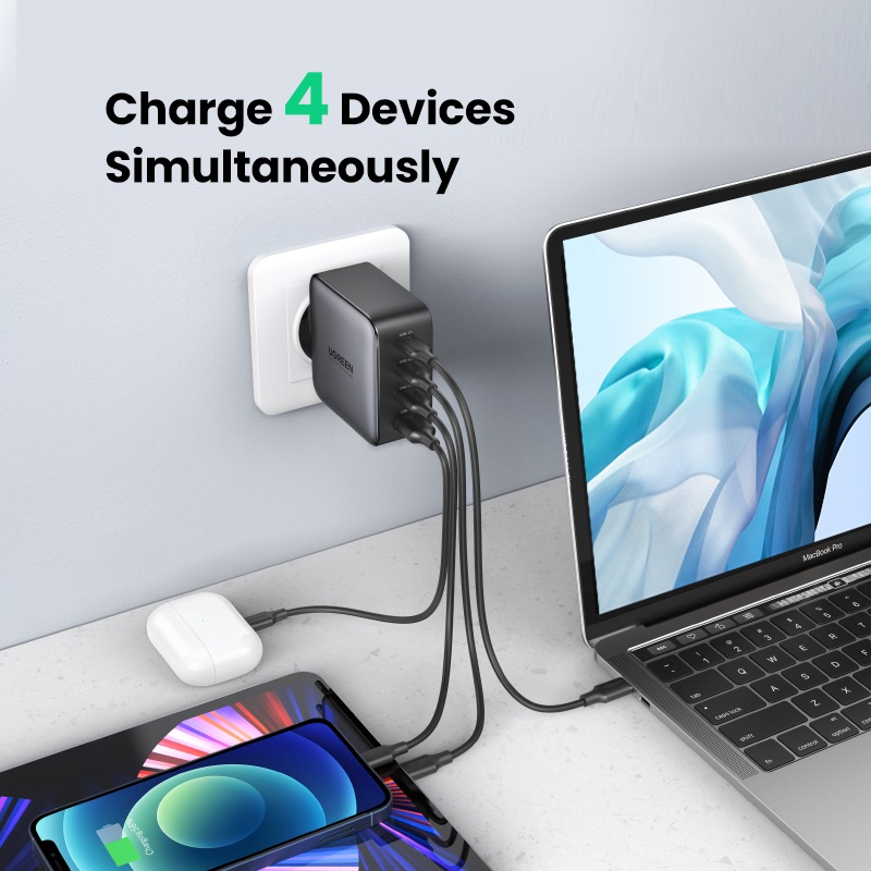 UGREEN 100W Caricabatterie GaN USB C a 4 Porte, Alimentatore Multiplo da Muro Compatibile con MacBook Pro/Air, iPad, iPhone 16, Galaxy S24 Ultra/S23/22, Ricarica Rapida, Nero