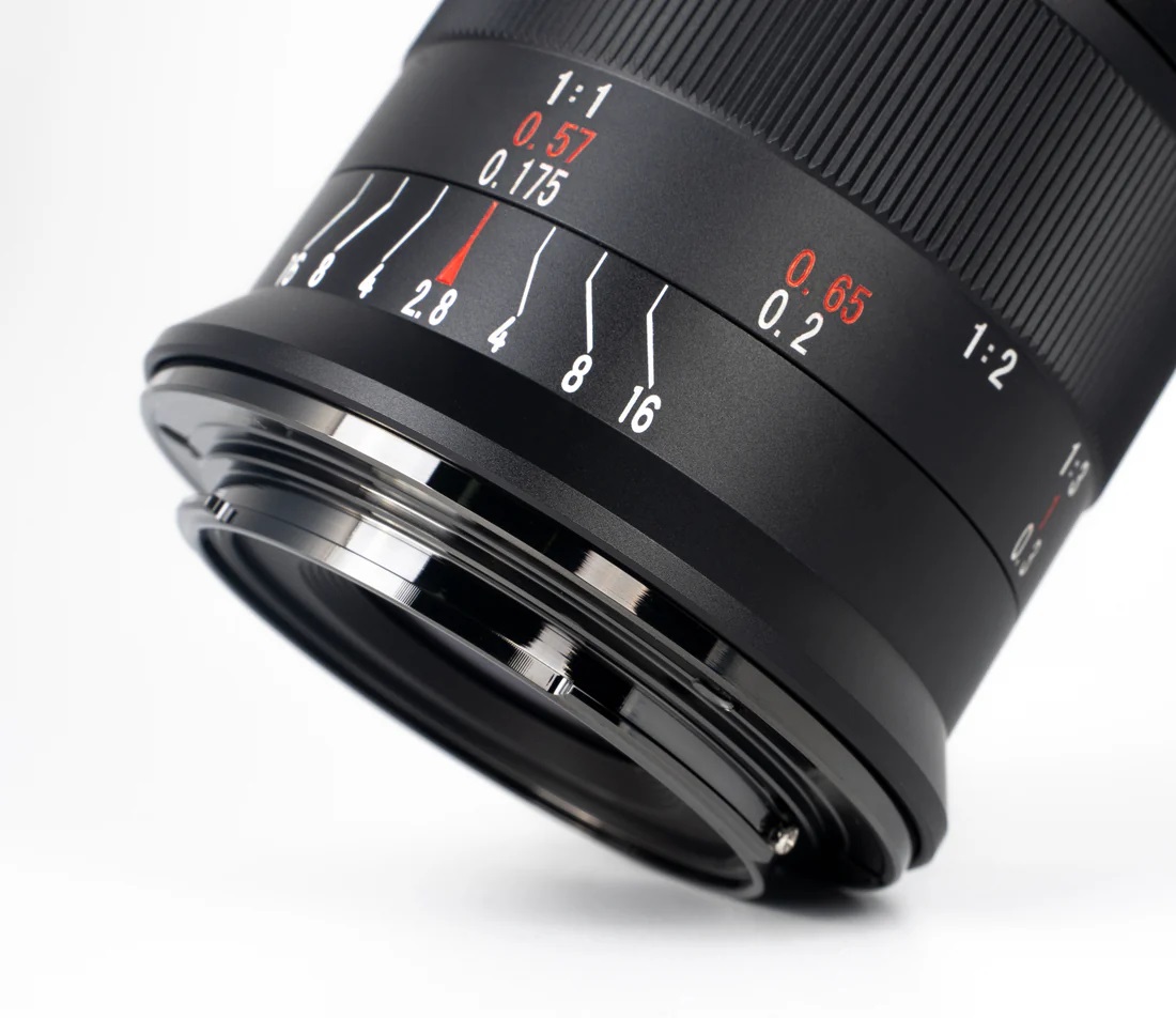 7artisans Obiettivo Teleobiettivo 60mm f/2.8 per Sony E-Mount - Alta Qualità per Scatti Ravvicinati