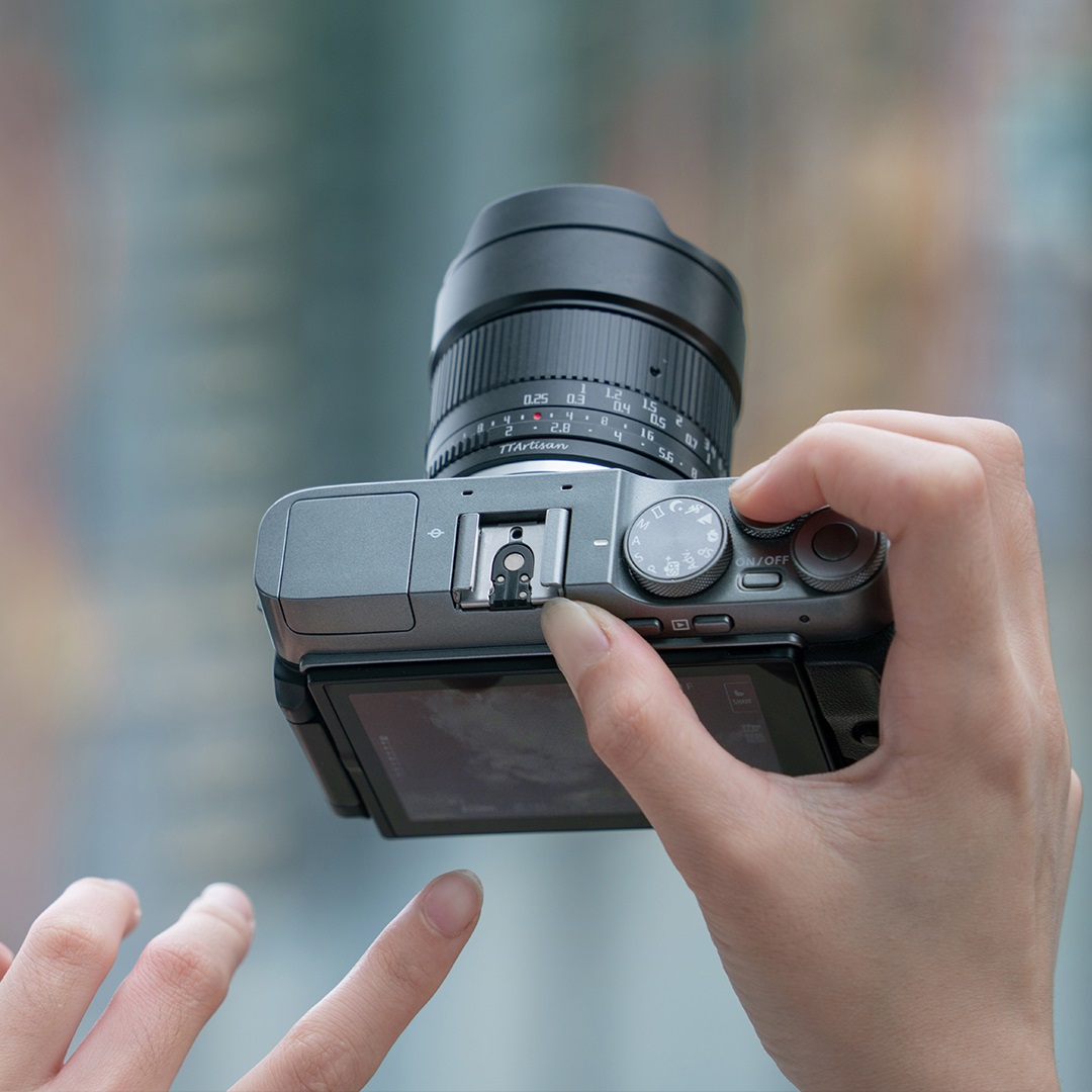 TTArtisan APS-C 10mm F2 ASPH - Obiettivo ultra grandangolare in metallo per Sony E Mount con angolo di campo di 105 gradi