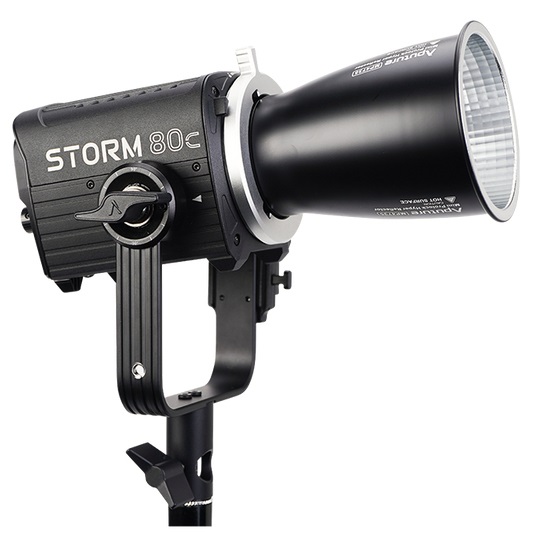 Aputure Storm 80c - Lampada LED Portatile 80W con Colore Regolabile e Attacco Mini ProLock Bowens