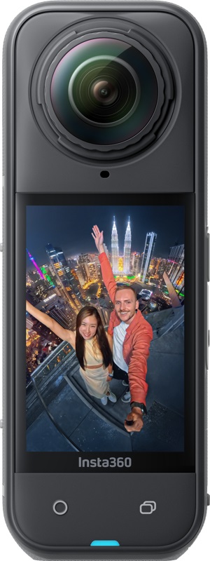 Insta360 X5 Essentials Bundle - Action Camera 360° 8K con Doppio Sensore CMOS, Impermeabile, Autonomia Fino a 180 Minuti, Effetto Selfie Stick Invisibile