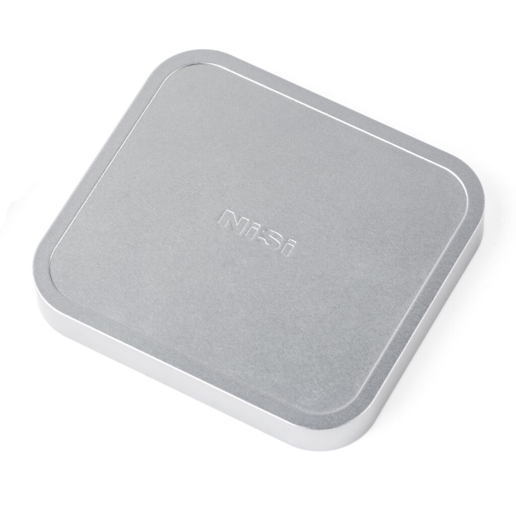 NiSi Kit Paraluce Magnetico Argento per Obiettivo Fujifilm X100 con Filtro UV e Tappo