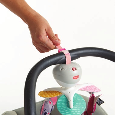 Tiny Love Take-Along Mobile - Giostrina 3 in 1 per Culla, Passeggino e Seggiolino Auto, 30 Minuti di Musica, Collezione Tiny Princess Tales