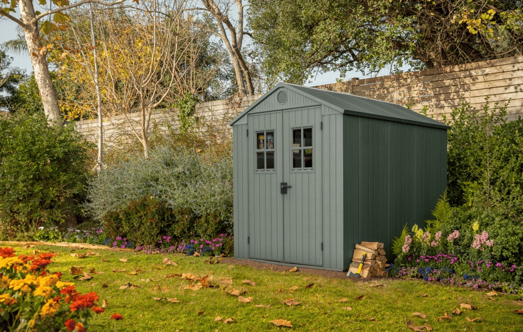 Keter Casetta da Giardino Darwin 6x8 in EVOTECH Verde Salvia, 190x244x221H cm, Doppia Anta e 2 Finestre Frontali