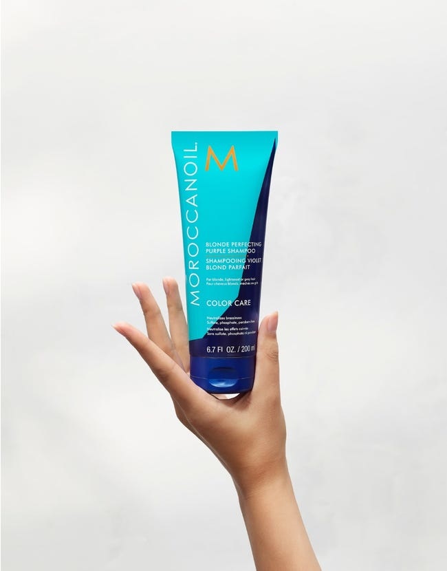 Moroccanoil Blonde Perfecting Purple Shampoo 200 ml - Shampoo Correttore di Tono per Capelli Biondi, Bruni Schiariti e Grigi con Pigmenti Viola