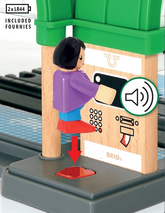 BRIO Stazione Centrale 33649 - Giocattolo per Ferrovia con Suoni, per Bambini a Partire da 3 Anni, Dimensioni 28x20x22 cm