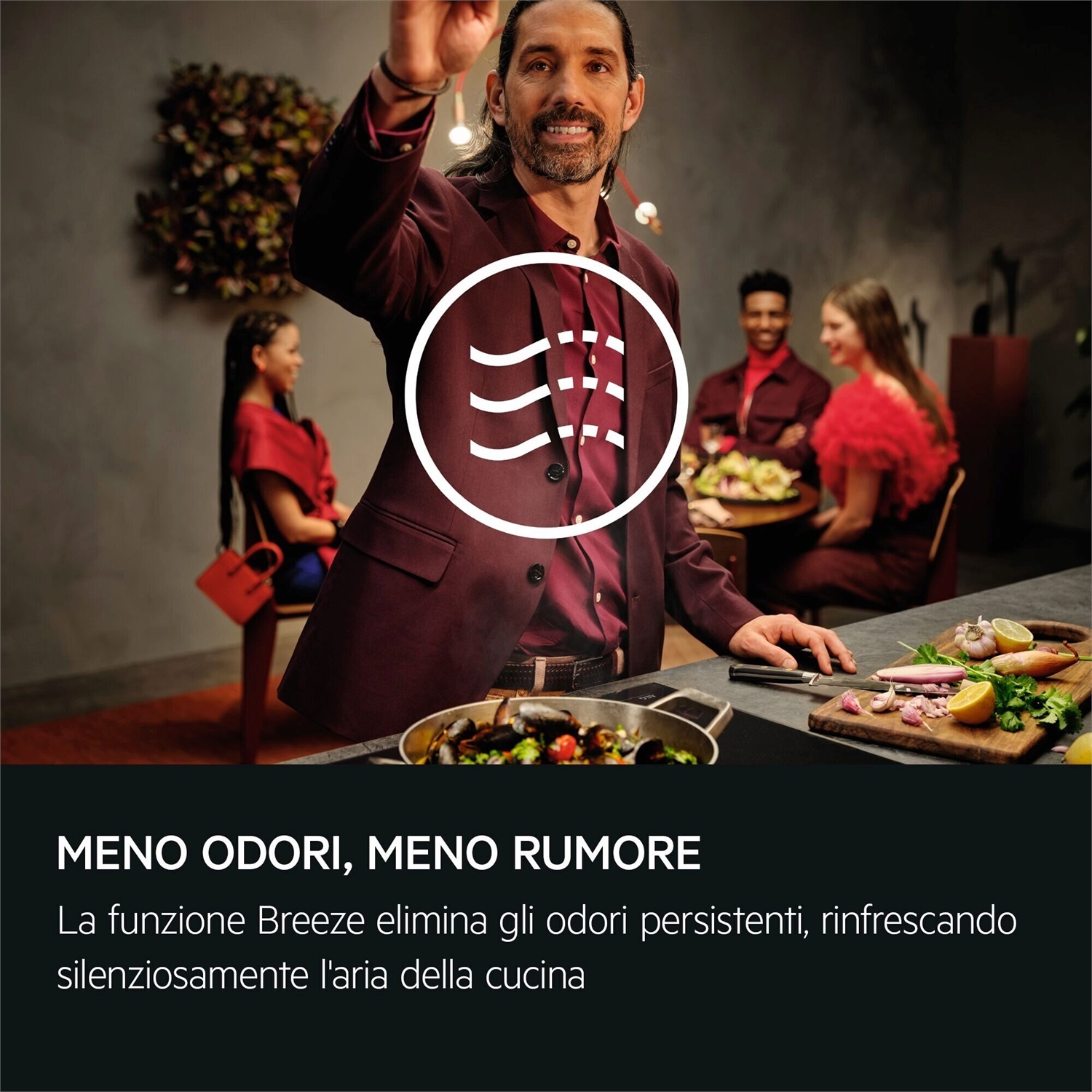 AEG NDG969AB Cappa da Incasso 90 cm A 710 m³/h Autosense Nero