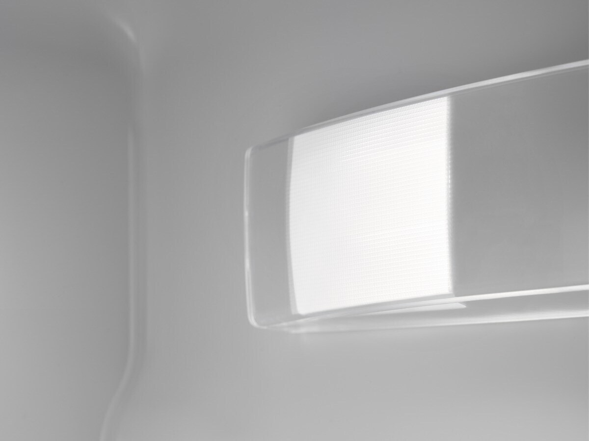 AEG OSF6I82EF Frigorifero Sottotavolo con Celletta ad Incasso, 82 cm, Capacità 110 litri, Classe Energetica E, Bianco