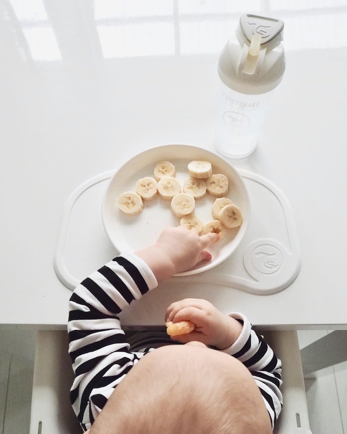 Twistshake Set di Stoviglie per Bambini Mini - Piatto di Aspirazione Tovaglietta (31x17 cm) - Senza BPA, Facile da Pulire, Adatto da 6 Mesi