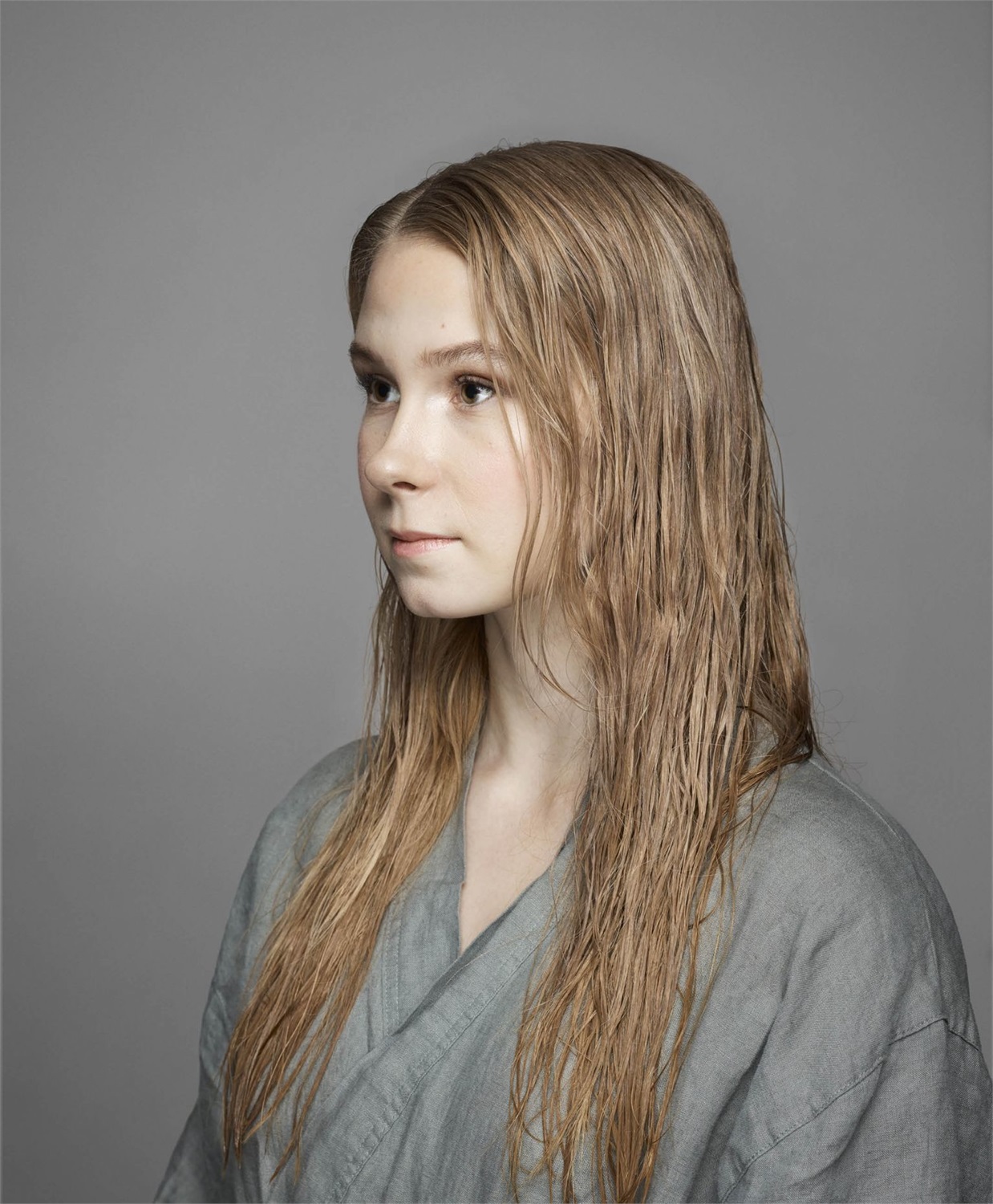 Maria Nila Sheer Silver Shampoo 1000 ml - Neutralizza toni dorati, Pigmenti viola, 100% vegano, Senza solfati e parabeni