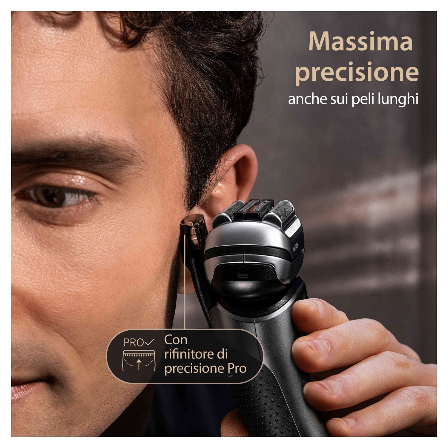 Braun Series 9 PRO 9525s Rasoio Elettrico Wet & Dry con Rifinitore di Precisione, PowerCase, Batteria Ioni di Litio, 100% Impermeabile, Colore Metallico