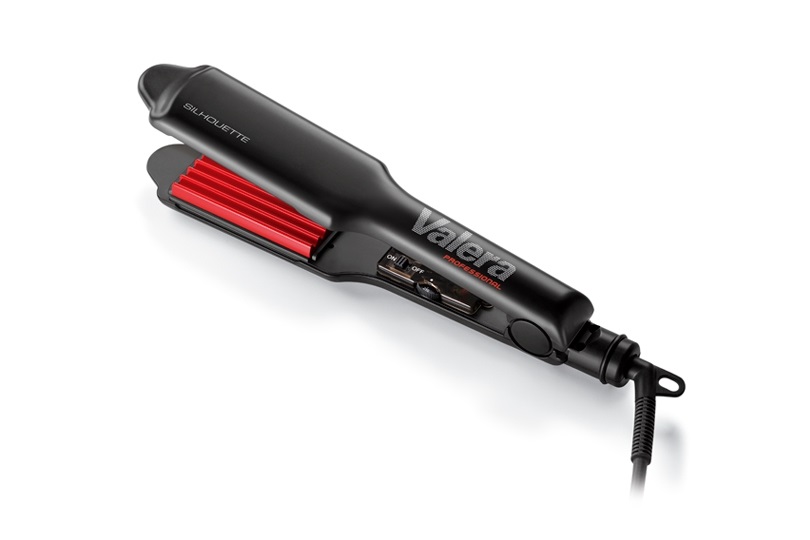 Valera Silhouette 647.02 Piastra Professionale Frisé e Capelli Ondulati, Ceramica con Tormalina, Regolazione Elettronica fino a 210°C, Cavo Girevole 3m, Nera