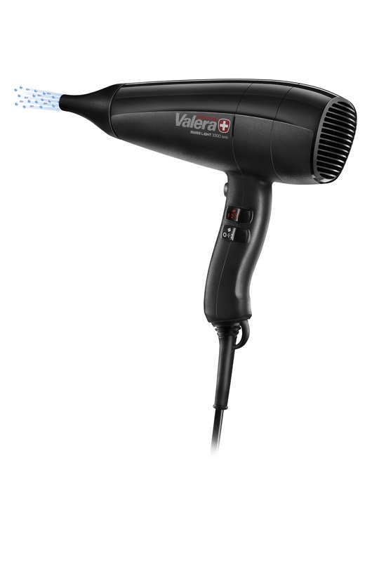 Valera Swiss Light 3300 Ionic - Asciugacapelli Professionale 1800 W, Leggero e Ergonomico, Nero, con Ionizzazione e 6 Combinazioni di Temperatura