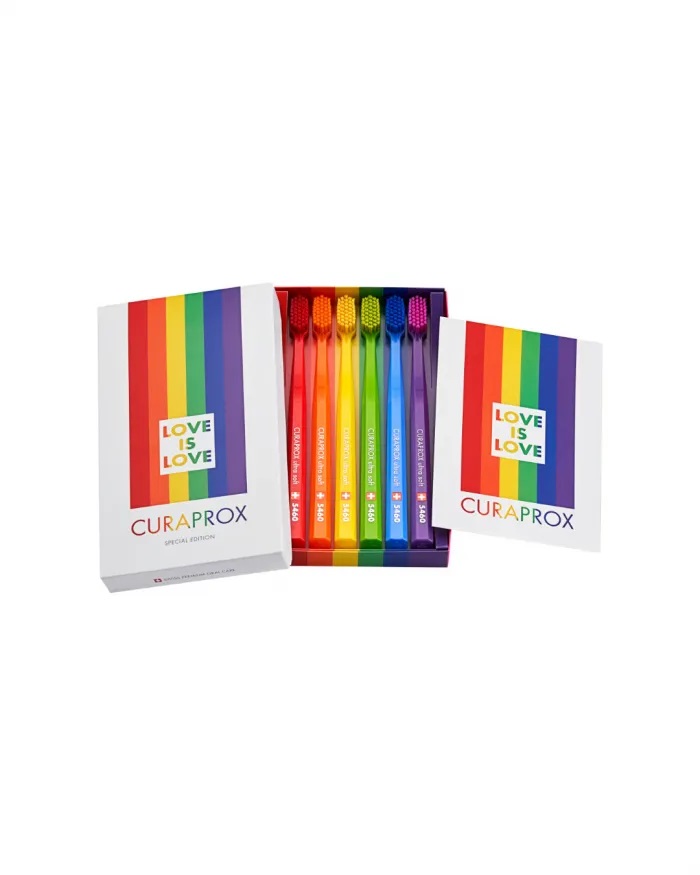 Curaprox CS 5460 Spazzolino da Denti Manuale - Love Is Edition / Rainbow Limited Edition, Set da 6, Ultra Morbido con 5.460 Filamenti in Curen®