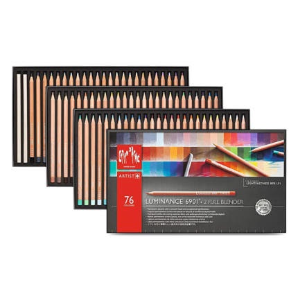Caran D'Ache Luminance 6901 - Set di 76 Matite Colorate con 2 Full Blender, Mina Liscia e Resistente all'Acqua
