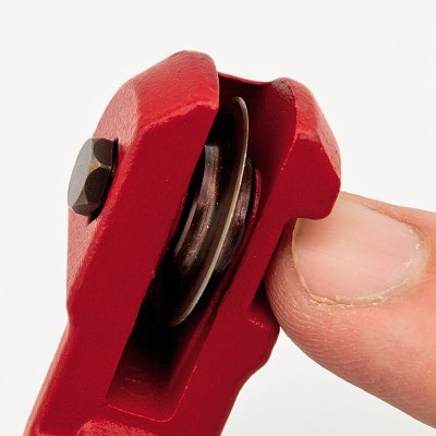 USAG 314 C Tagliatubi per Tubi in Rame e Lega Leggera 3-30mm con Rulli Scanalati e Sostituzione Rapida