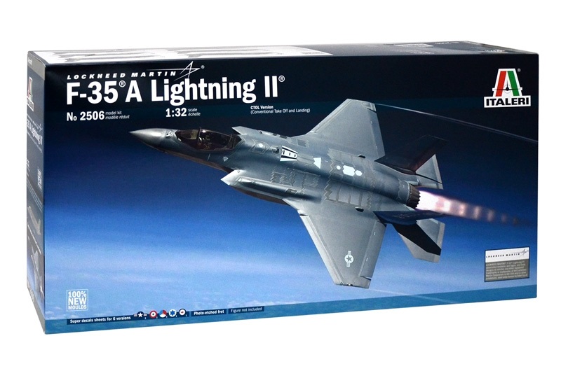 Italeri F-35A Lightning II Kit di montaggio 1:32 - 100% nuovi stampi, super decal per 6 versioni, fotoinciso e maschera adesiva