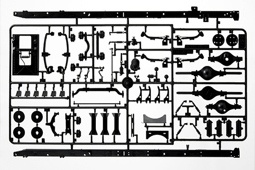 Italeri 0719 - Modellino di camion Australian Truck Kit di montaggio 1:24 con plastiche pitturabili, istruzioni e decals incluse