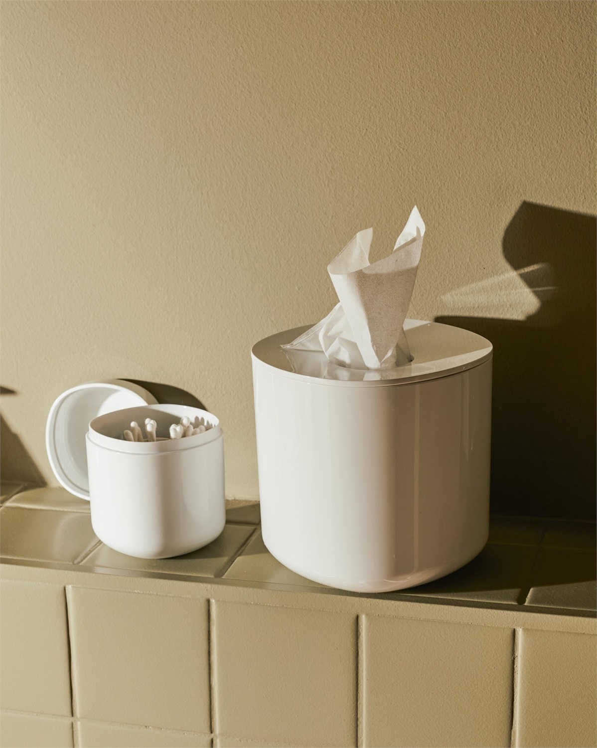 Alessi PL15 W Birillo Portafazzoletti di Carta - Bianco - PMMA - Design Piero Lissoni - Dimensioni 15x15x15 cm