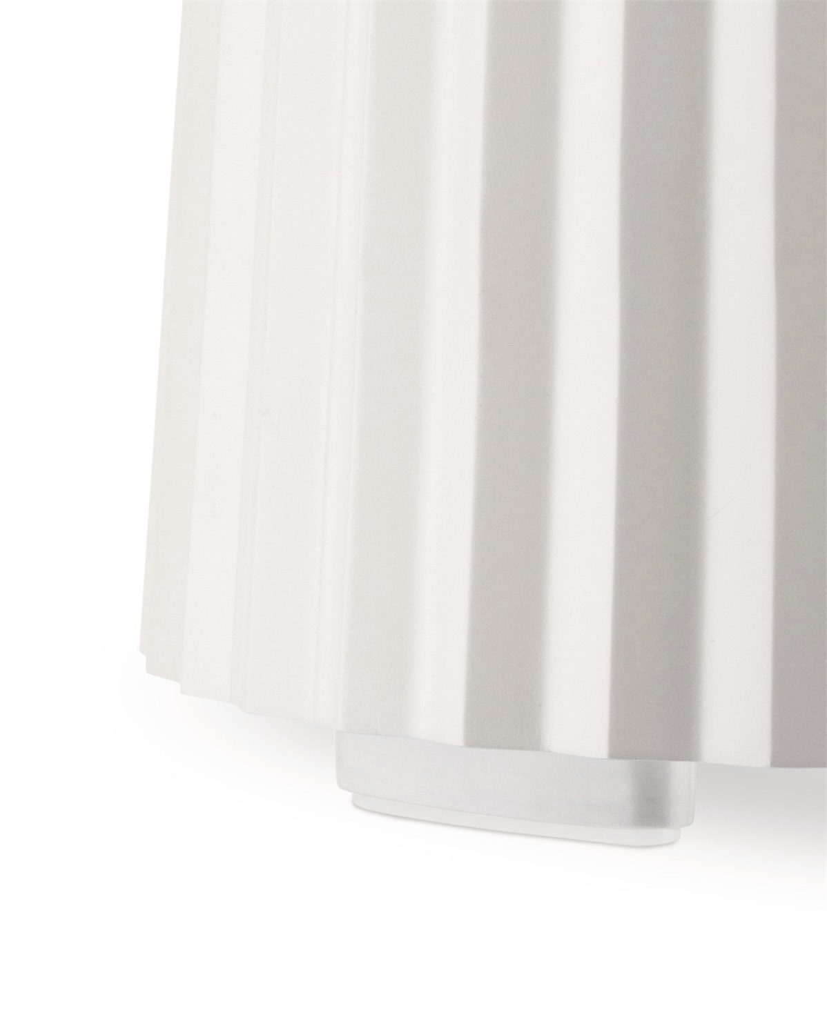 Alessi MDL09 B Frullatore Plissé Nero - 700W, 1,5 Litri, Resina Termoplastica, 5 Velocità, Caraffa Graduata