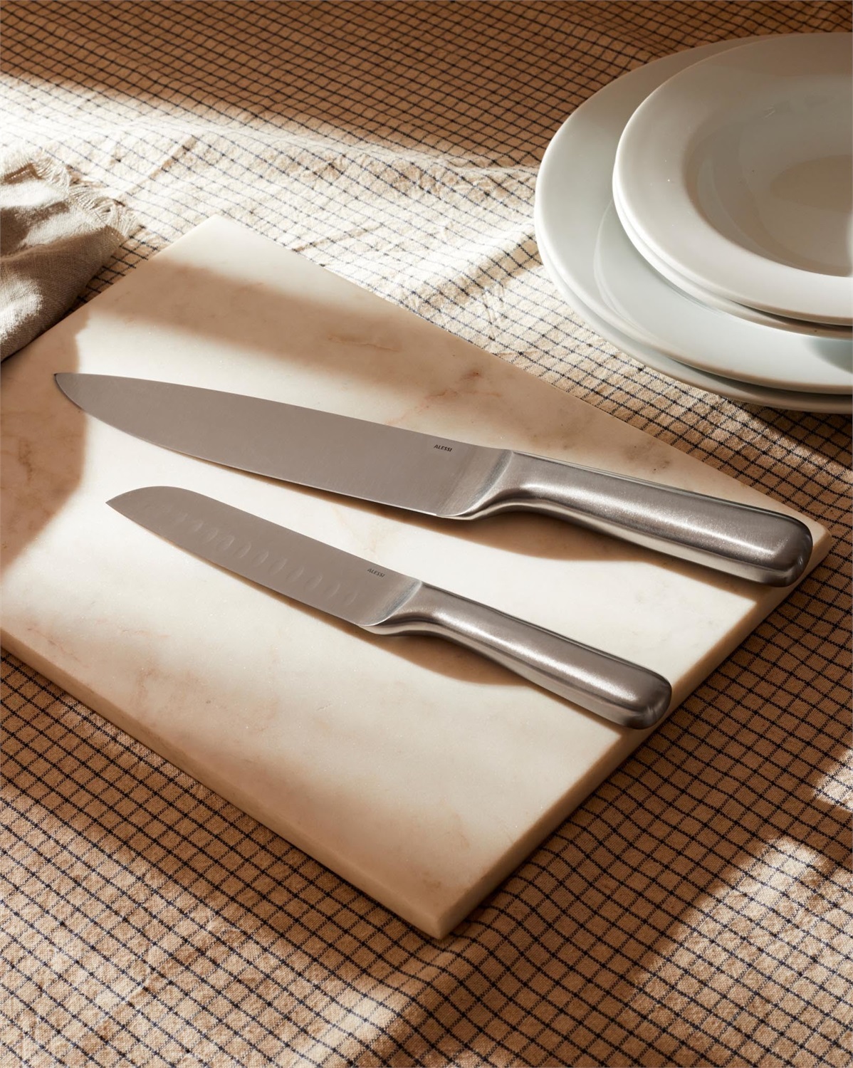 Alessi SG504 Mami Coltello da Cucina in Acciaio Forgiato Aisi 420 Satinato - Design di Stefano Giovannoni, L 35 cm, Lavaggio a Mano