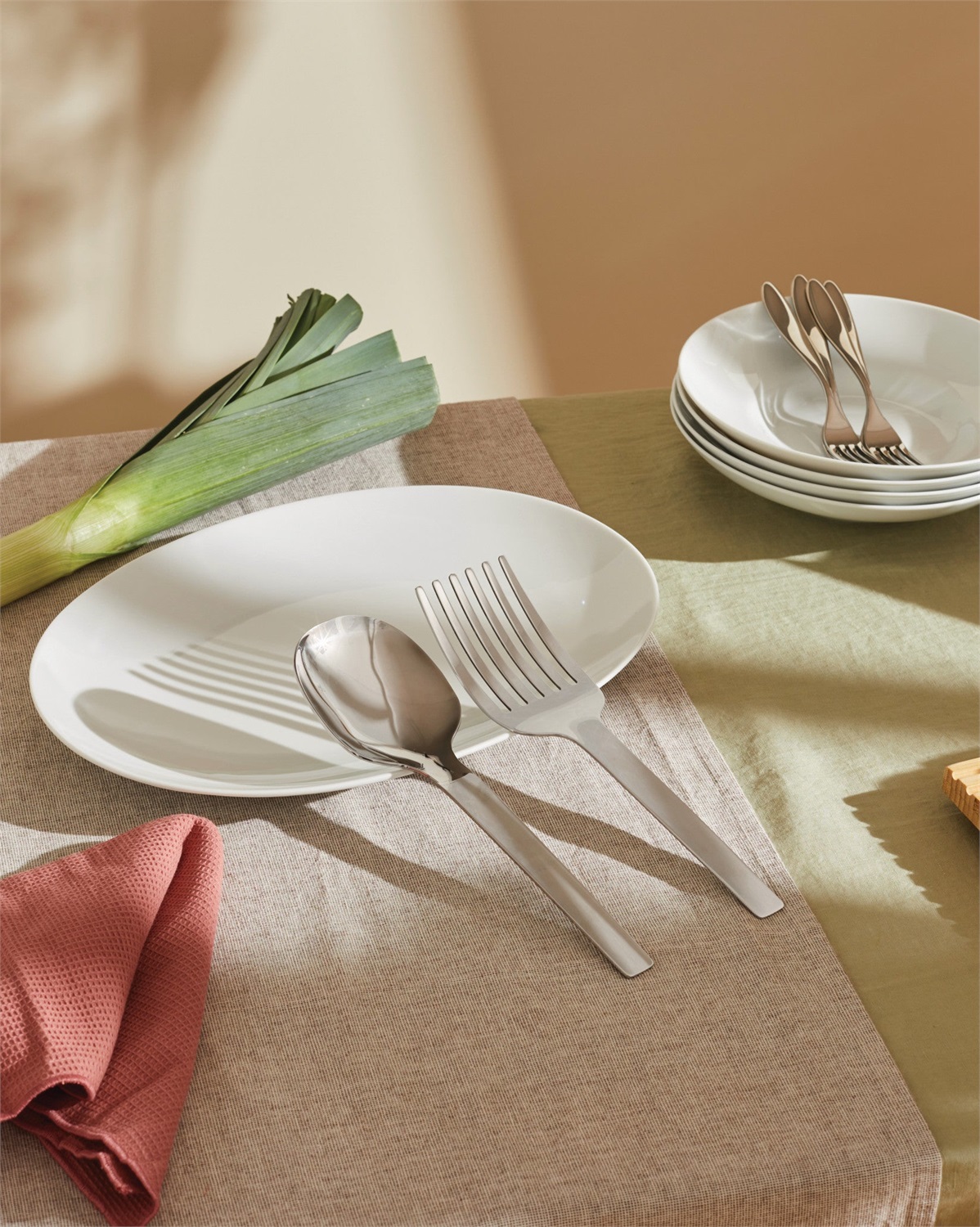 Alessi Forchettone per Spaghetti Tibidabo - Design in Acciaio Inossidabile 18/10, L 26 cm