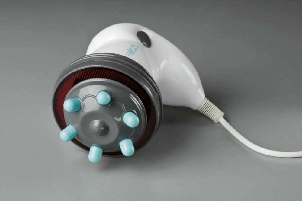 ARDES ARM240N Massaggiatore Anticellulite Professionale con Riscaldamento a Infrarossi, 4 Accessori Intercambiabili e Pochette Viaggio per Glutei e Gambe