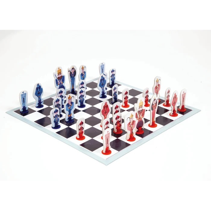 Clementoni - Gioco da Tavolo Dama e Scacchi, 2 Giocatori, 6 Anni, con Pedine Illustrate e Scacchiera Reversibile