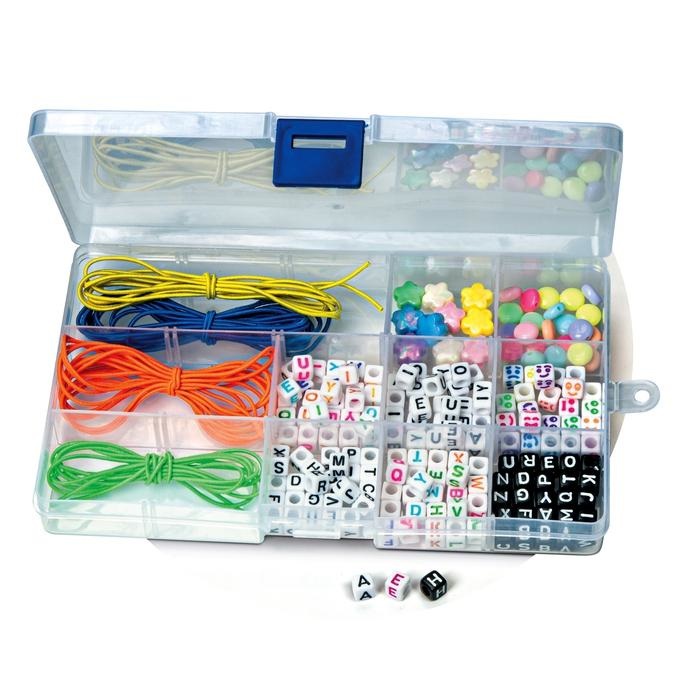 Clementoni Crazy Chic - Message Bracelets, Kit Gioielli Creativi per Bambini 7 Anni, Braccialetti e Collane Personalizzabili con Lettere e Perline Colorate