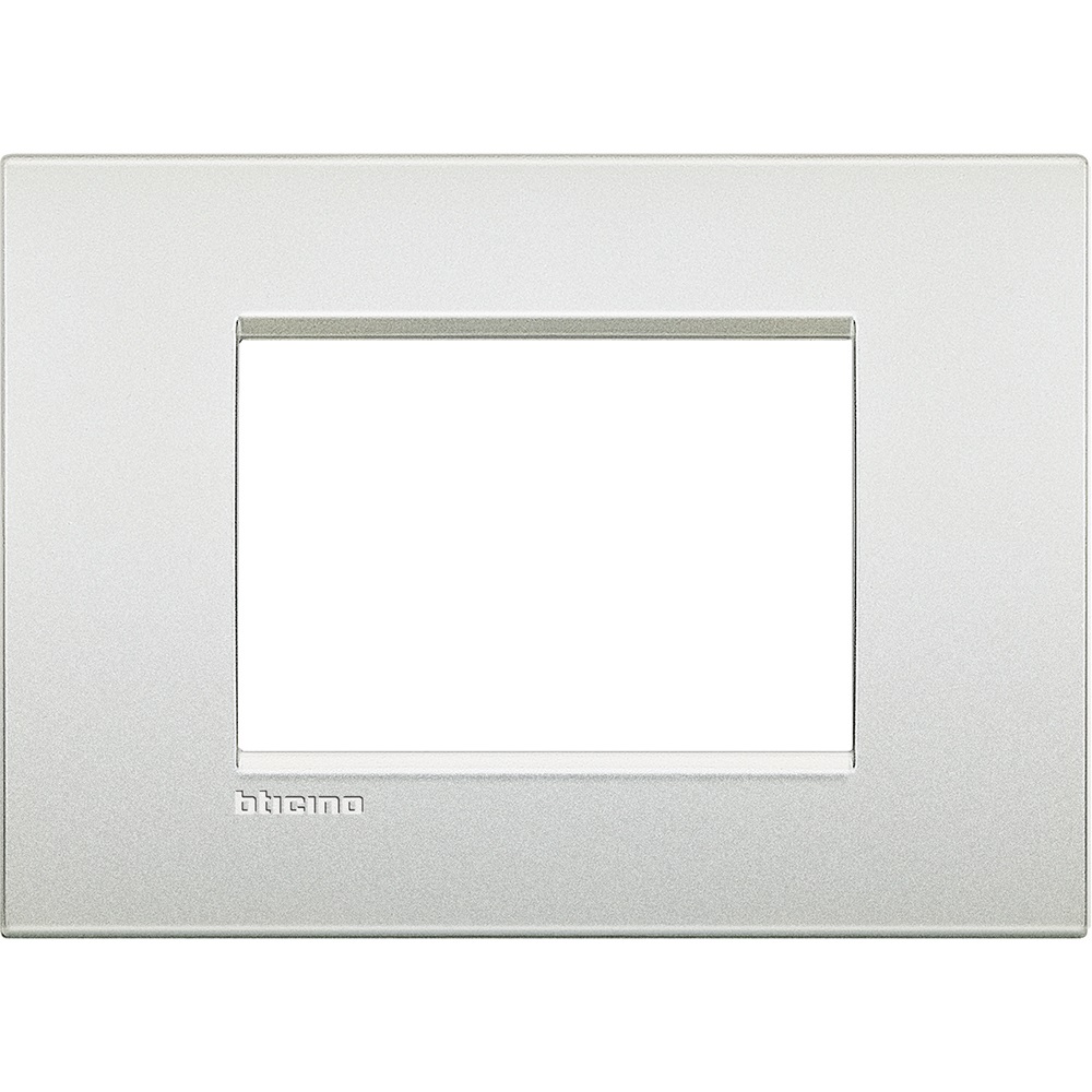 BTicino LNC4803PR Placca Livinglight Air 3 Moduli, Bianco Perla in Metallo