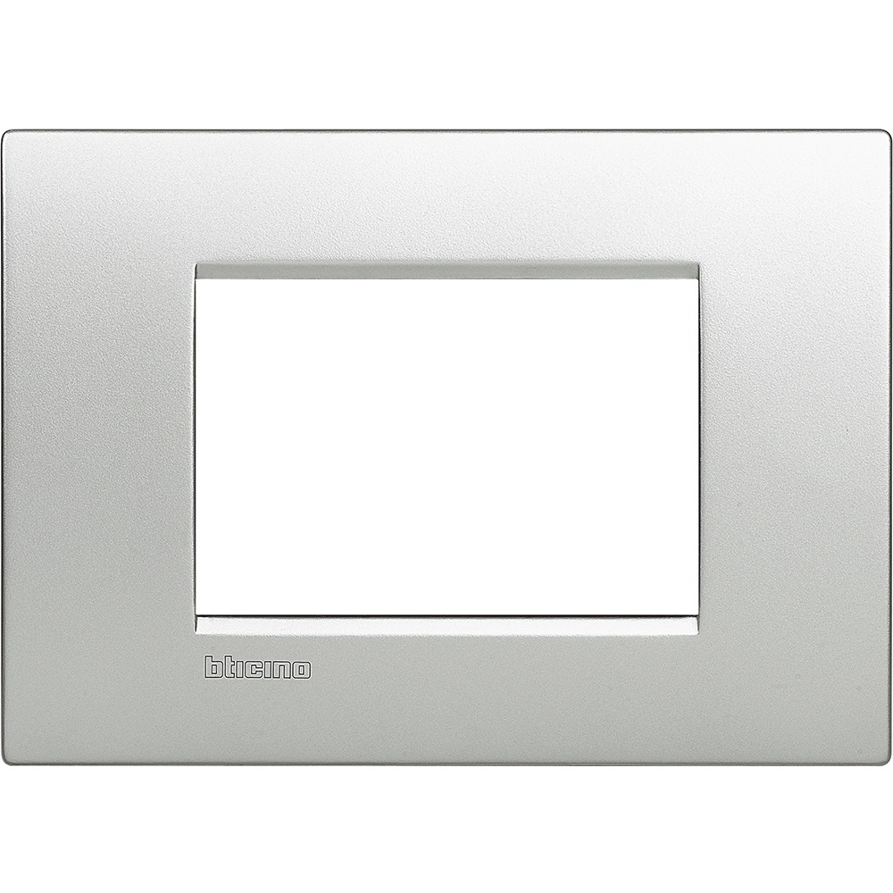Bticino LNC4803TE Placca Livinglight Air 3 Moduli in Metallo Colore Tech - Altezza 86 mm, Larghezza 120 mm, Spessore 3,5 mm