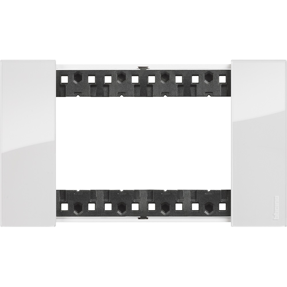 Bticino KA4804DW Living Now - Placca 4 Moduli Ghiaccio in Plastica Bimaterica, 147.5 x 86 x 20 mm